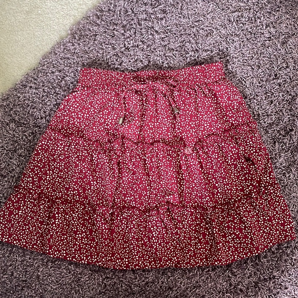 Red Tired Skirt M